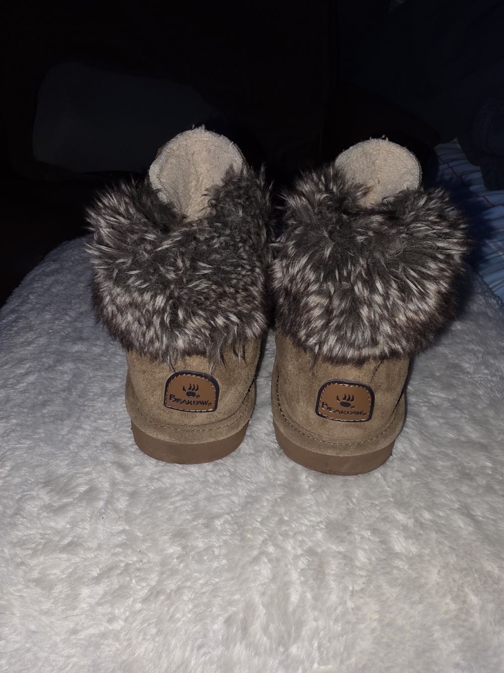 ✨ Bearpaw Hickory Suede Faux Fur Koko Ankle Boots ✨